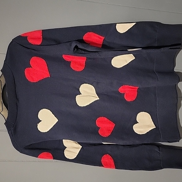 Heart Sweater - Picture 2 of 2